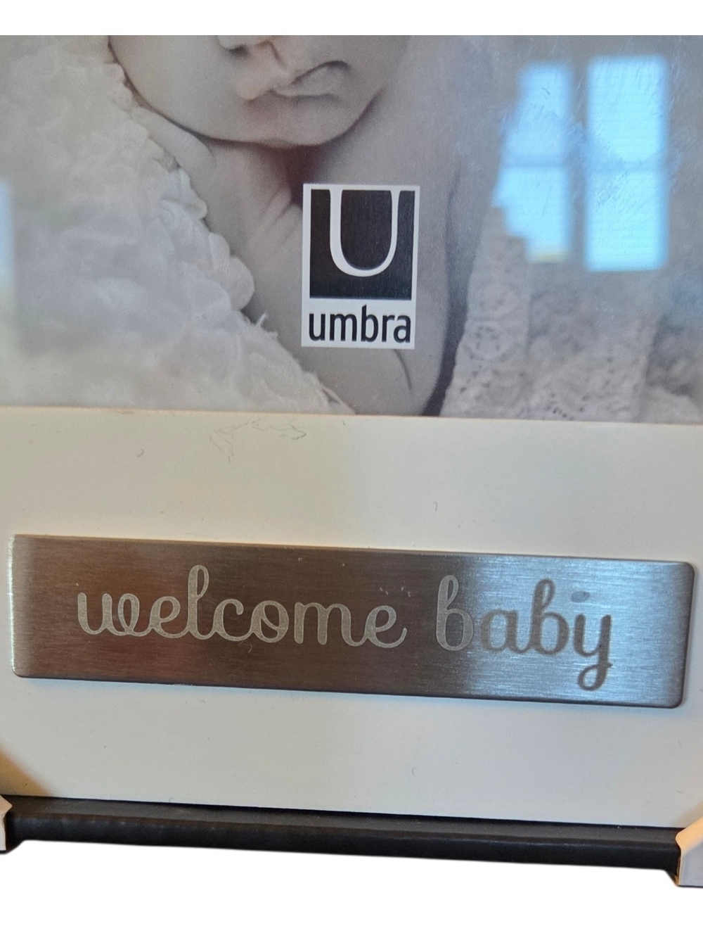 Umbra White Photo Frame with Gold Accent Plaque - Picture 2 of 4